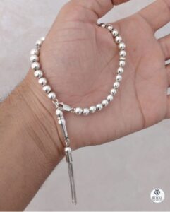 4582B9BC-2153-41B8-B76D-743148303DF1